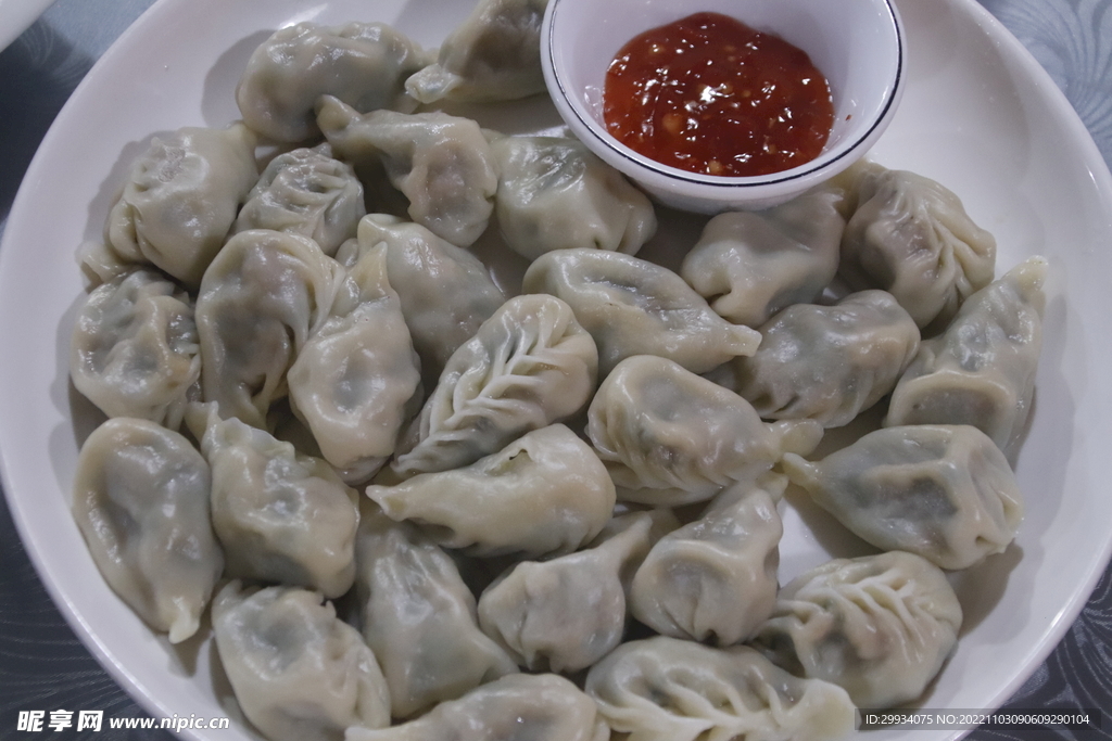 韭菜饺子