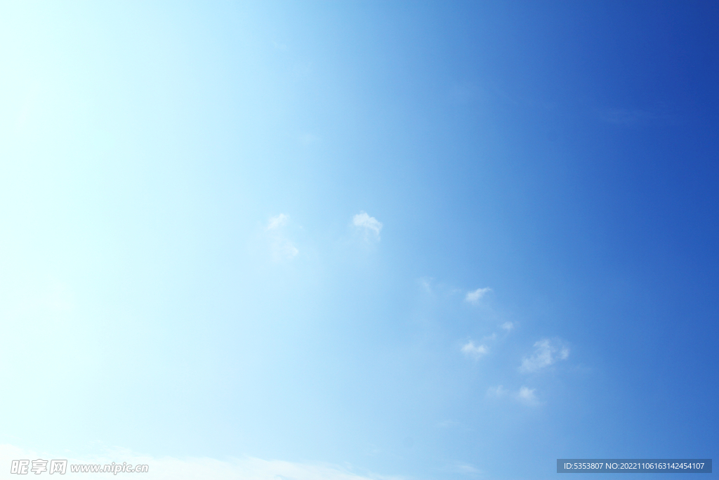 天空