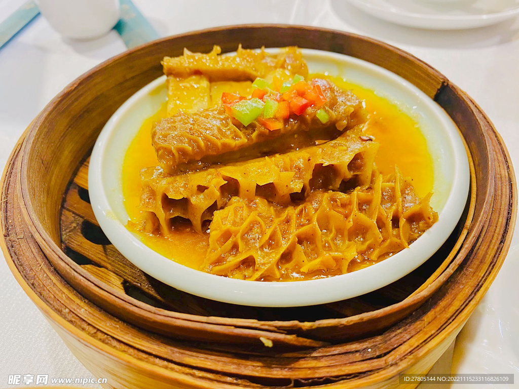 粤式早茶常点牛肚