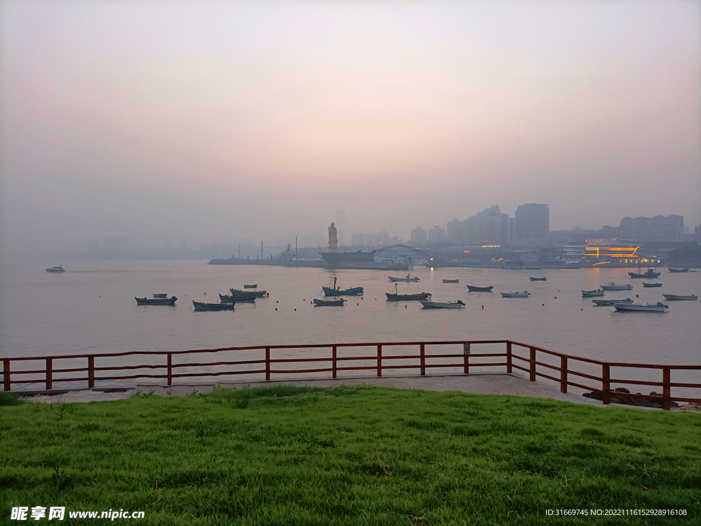 小麦岛落日景色