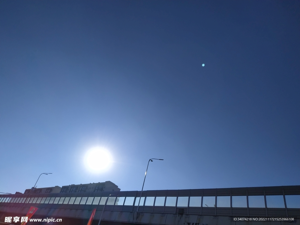 这座城市