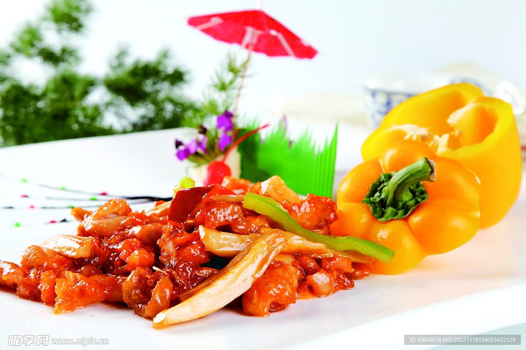 杏鲍菇炒鸡柳