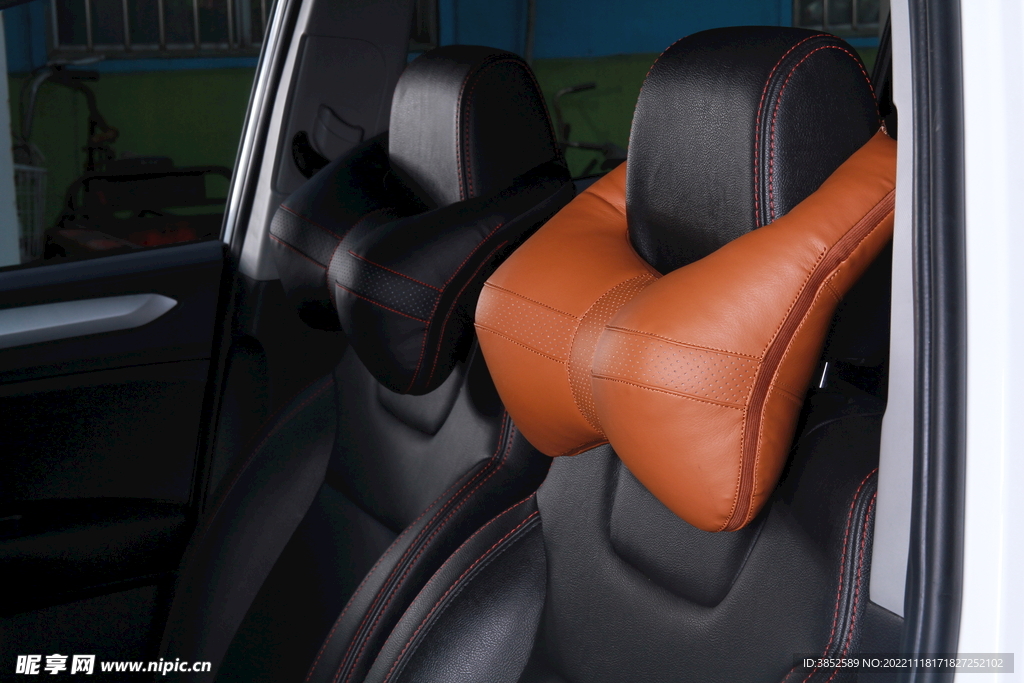 汽车颈枕内饰