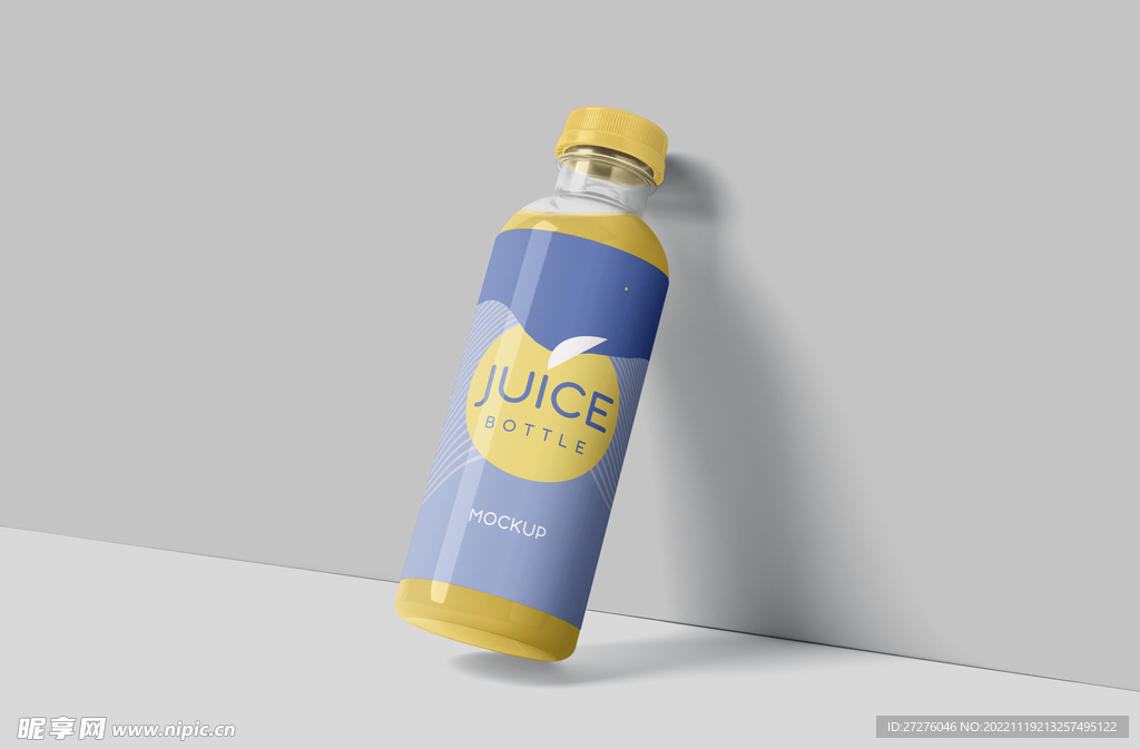果汁透明瓶子样机