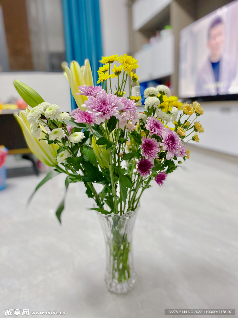 小菊百合鲜花花束