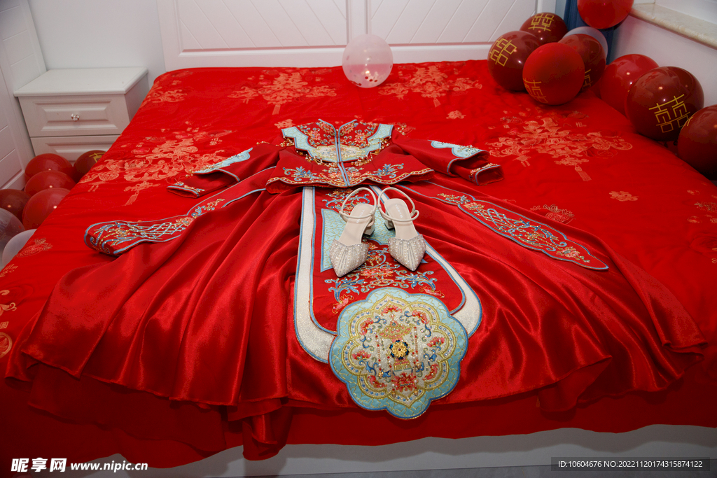 新娘秀禾服