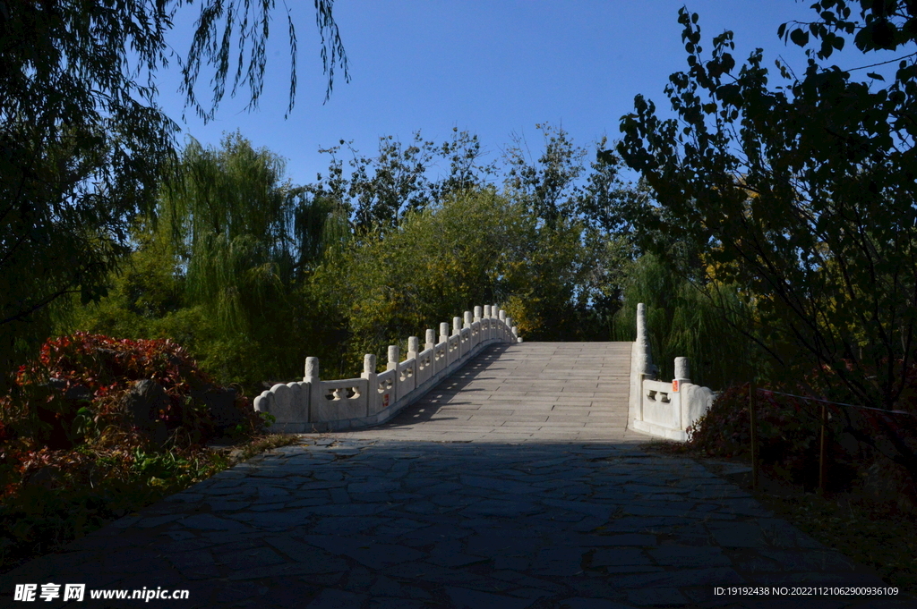 龙潭中湖风景  