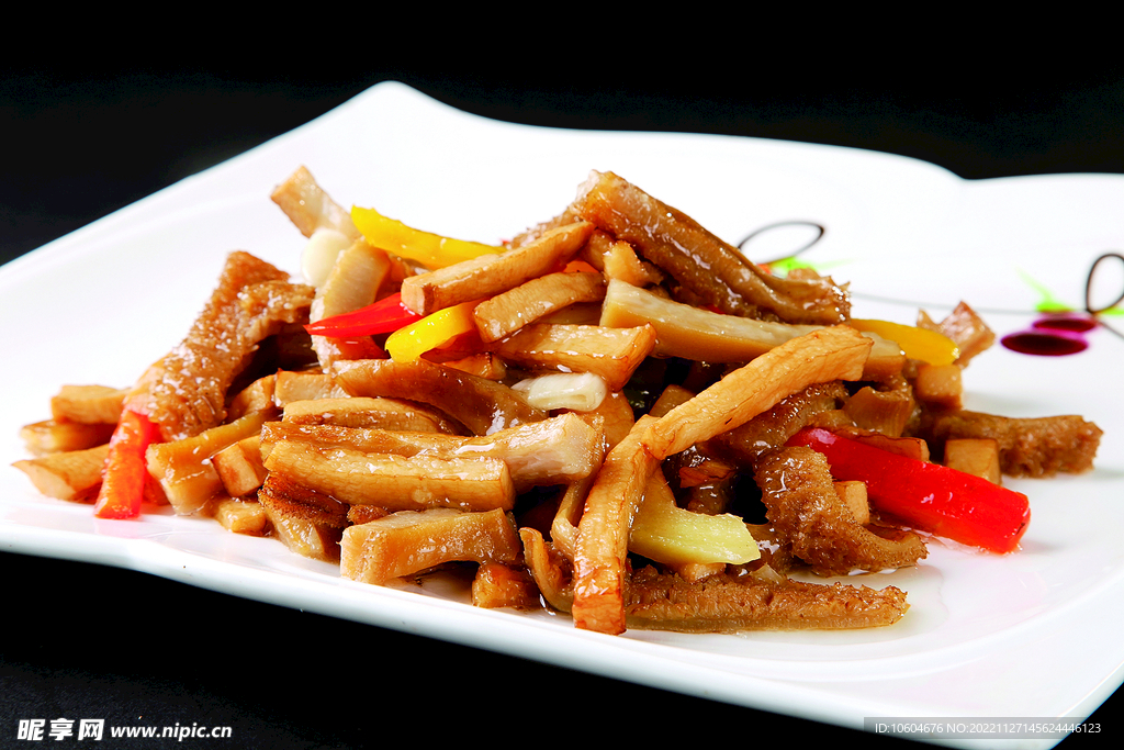 杏鲍菇炒牛腩