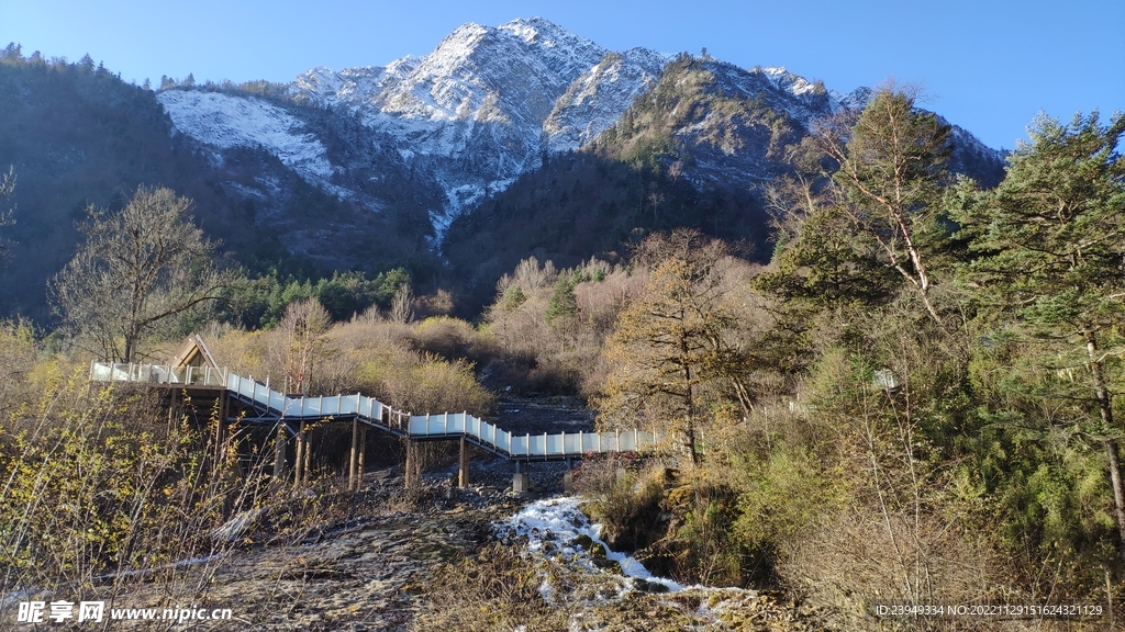 雪山