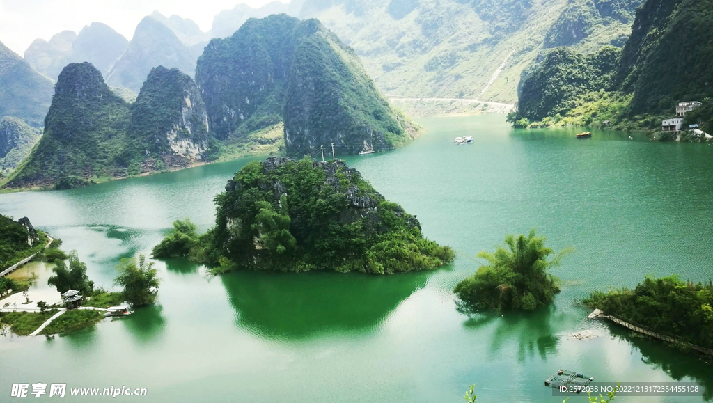 广西凌云浩坤湖湿地