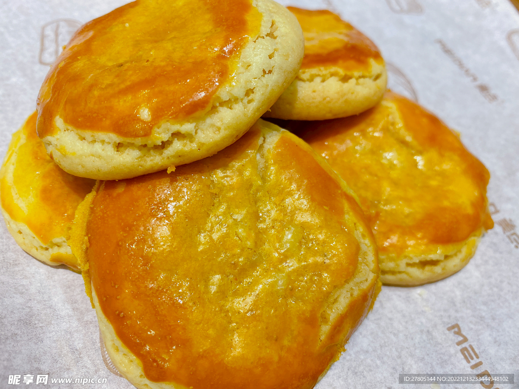 特色小吃鸡仔饼
