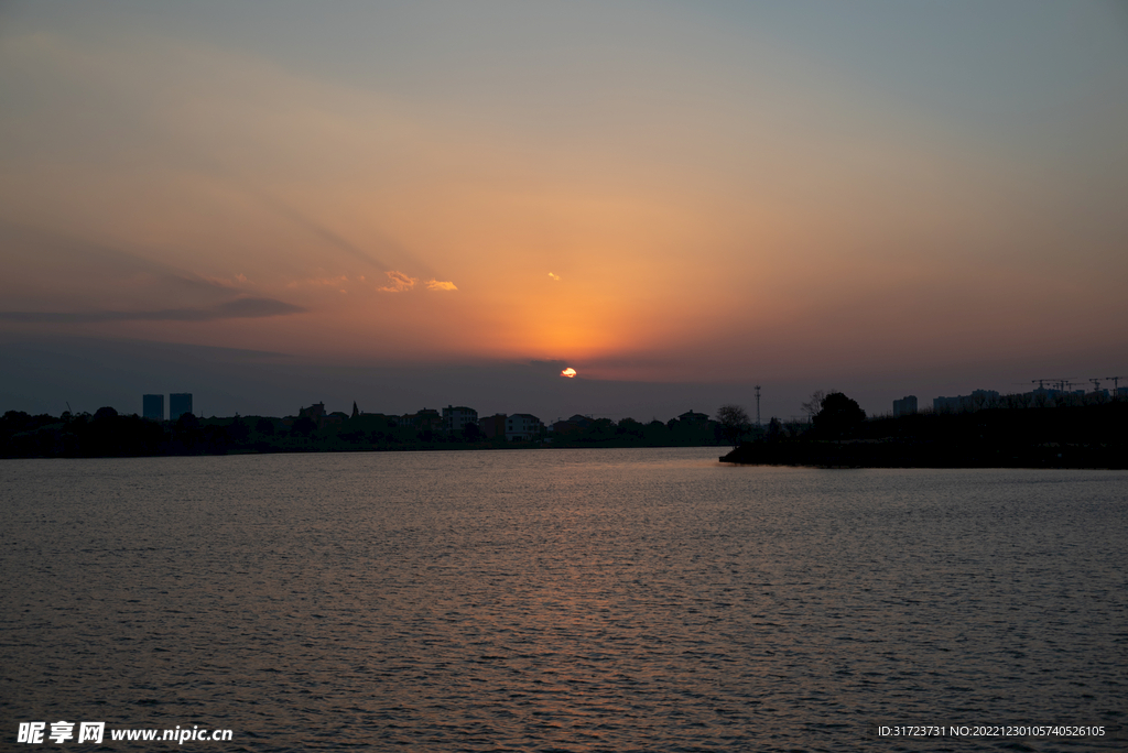 夕阳