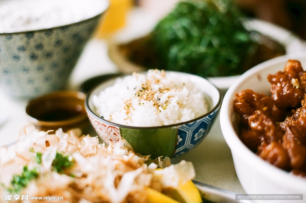 大米饭图片