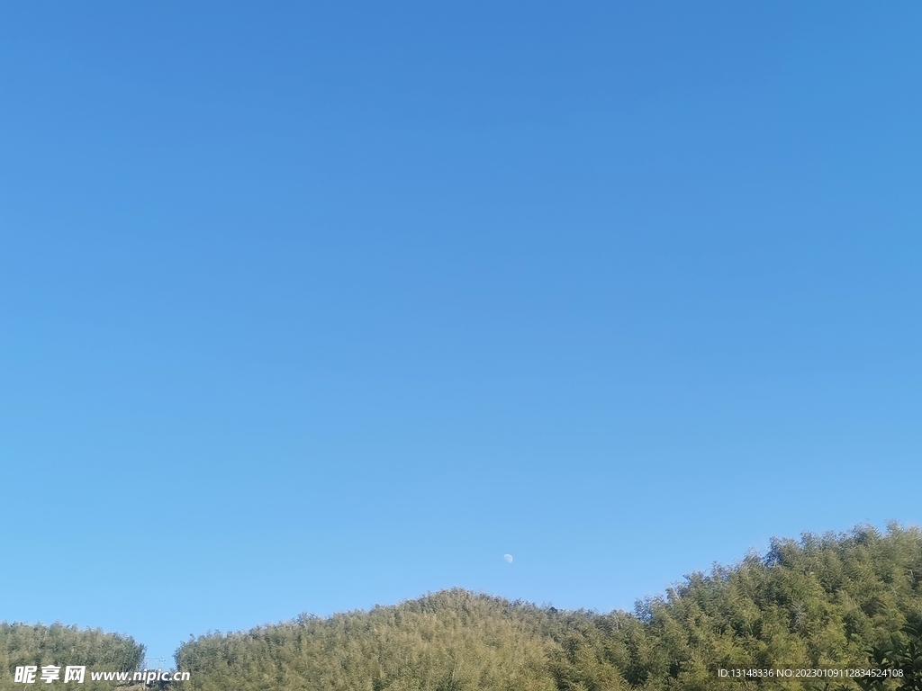 天空