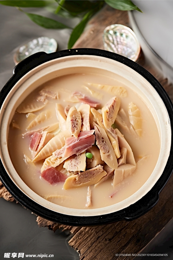 冬笋炖肉