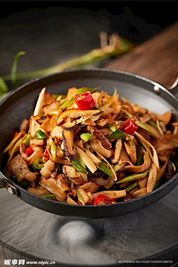香菇炒肉