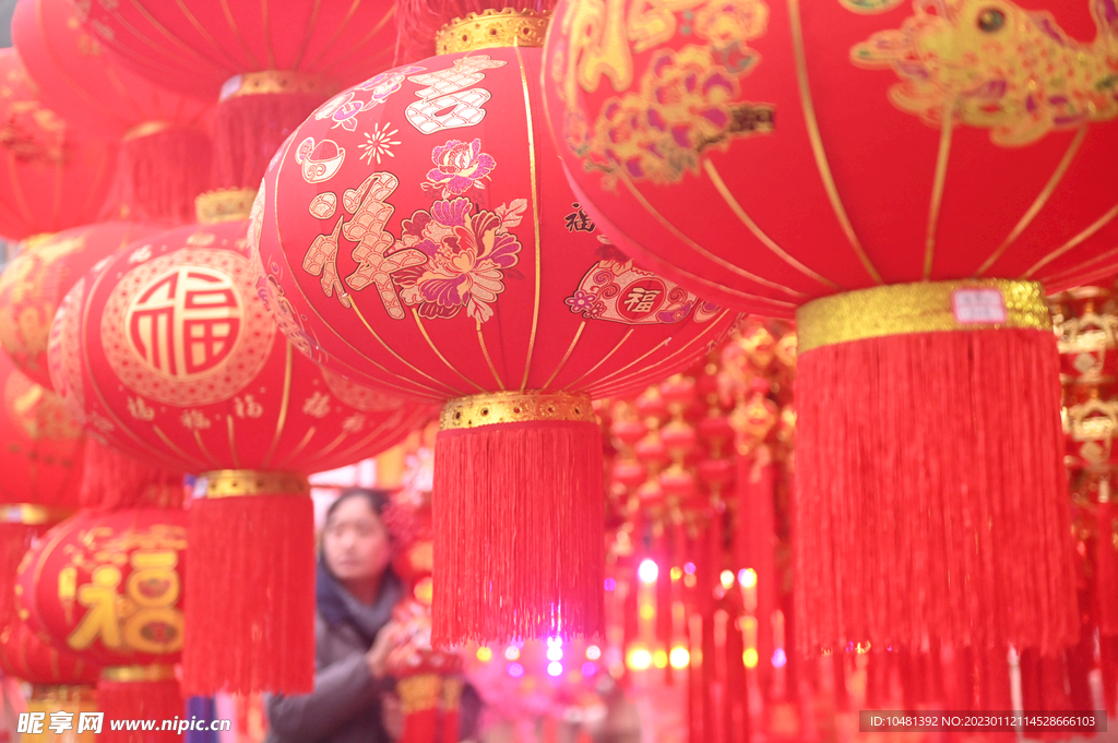 选购灯笼