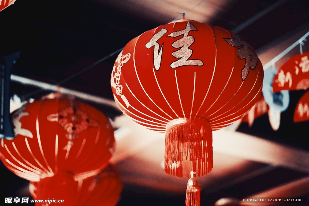 节日彩灯