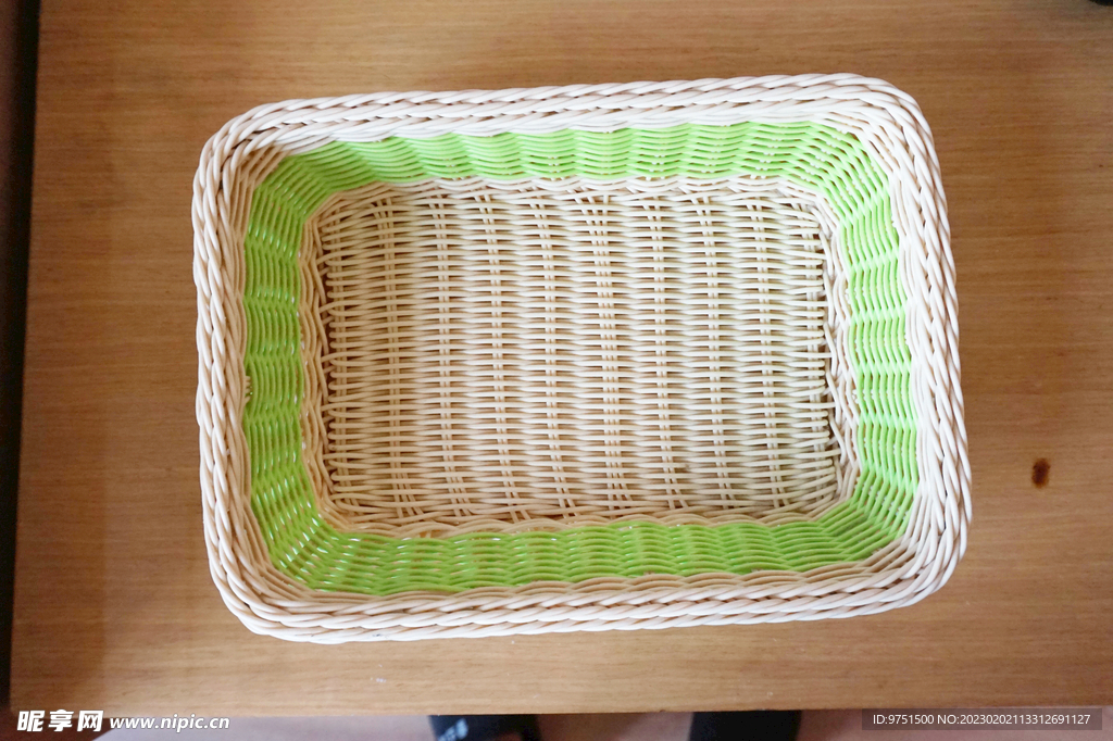 竹篮