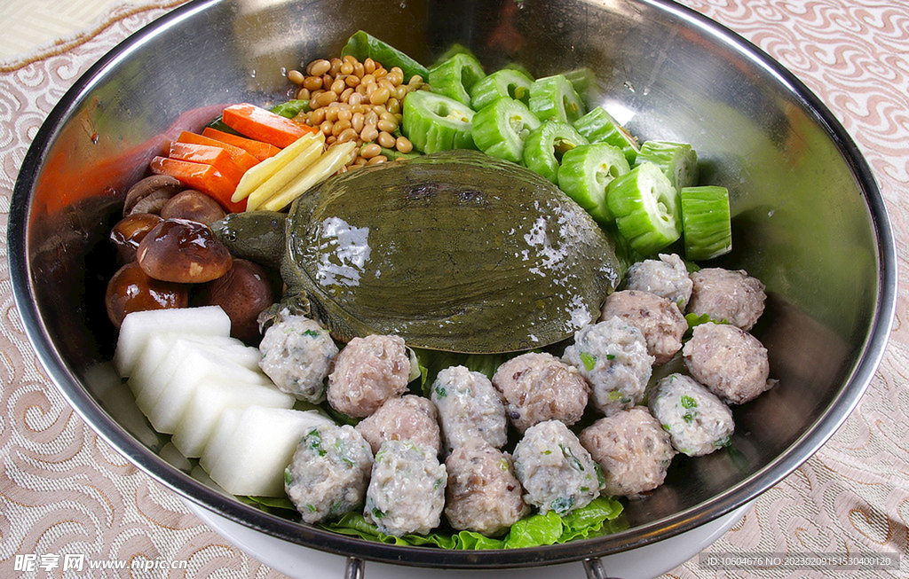鲜活三绝大锅煮