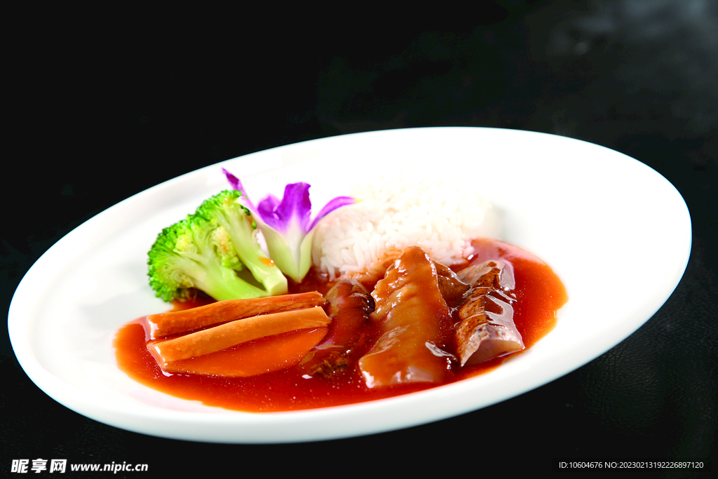 鲍汁黄玉参扣饭
