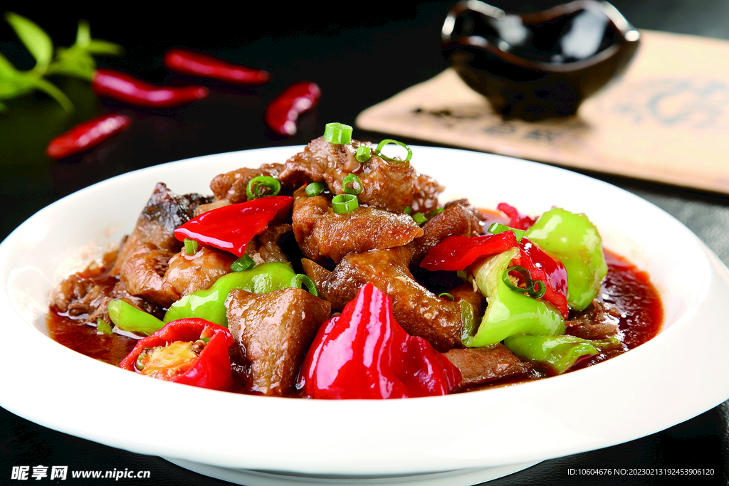 臭豆腐烧排骨
