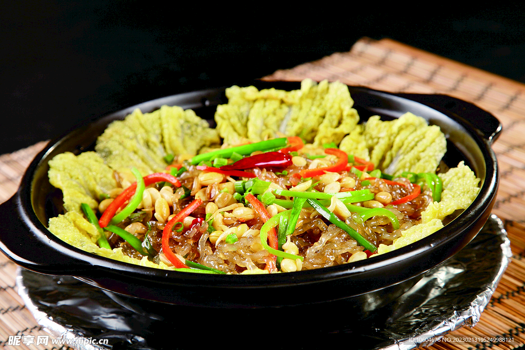 小豆芽炒粉条 