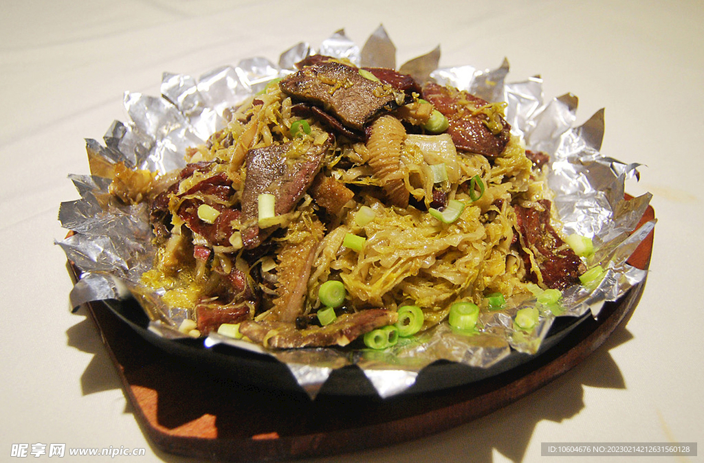铁板酸菜牛肉