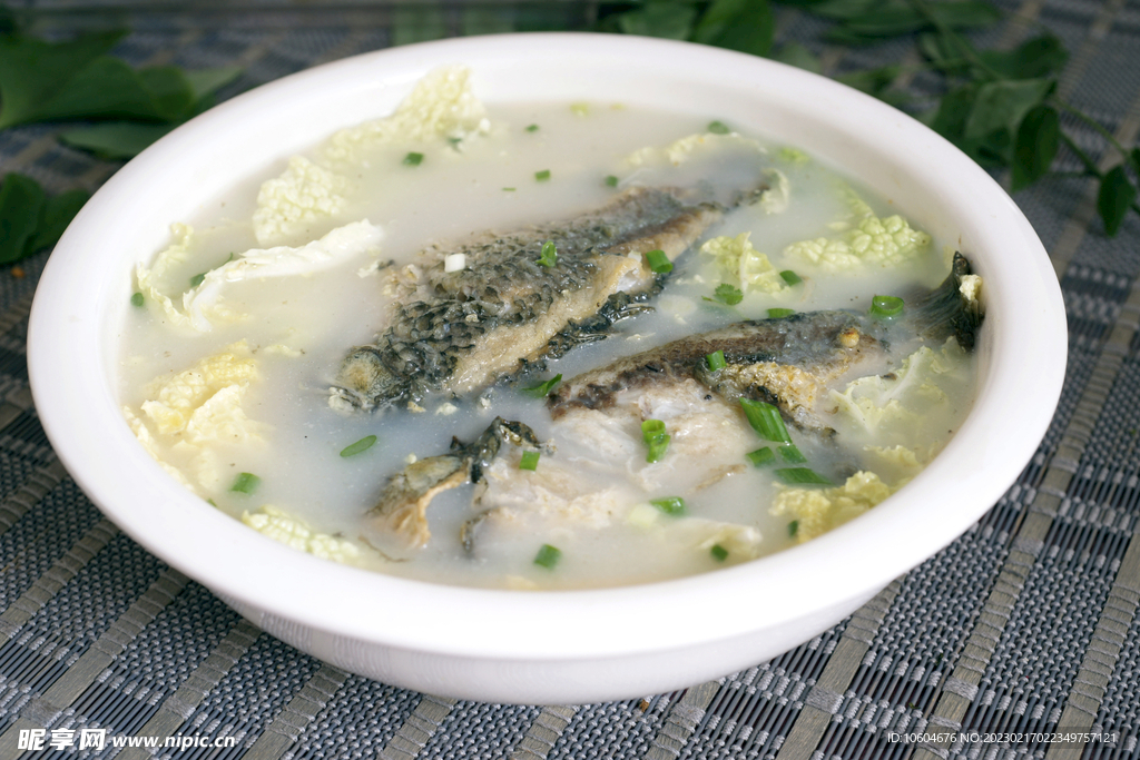 豆腐鲫鱼汤