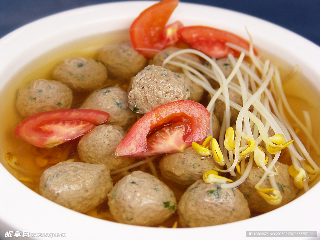 豆芽圆子汤