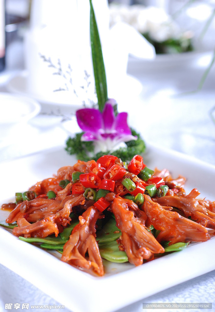 豆豉爆鸭掌