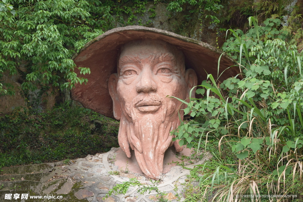  渔夫雕塑 
