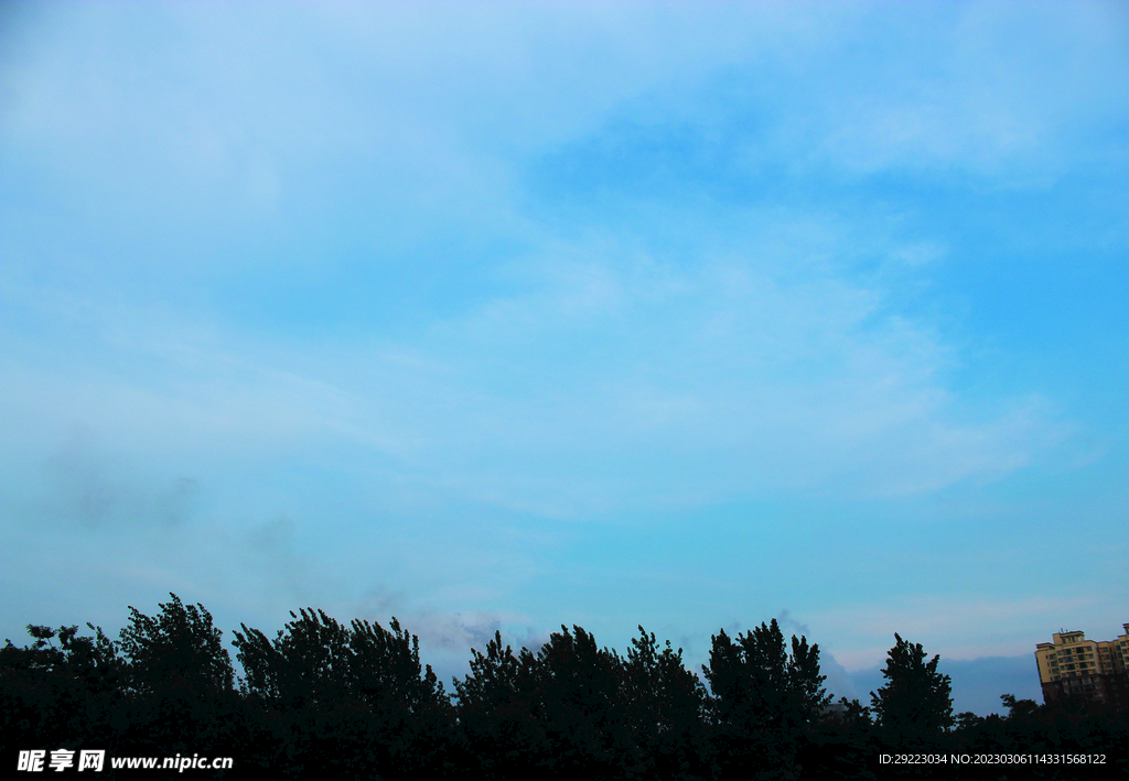 蓝天   天空