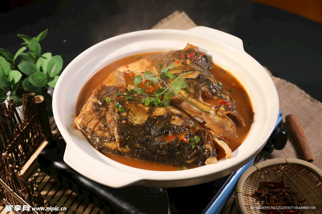 鱼头泡饭