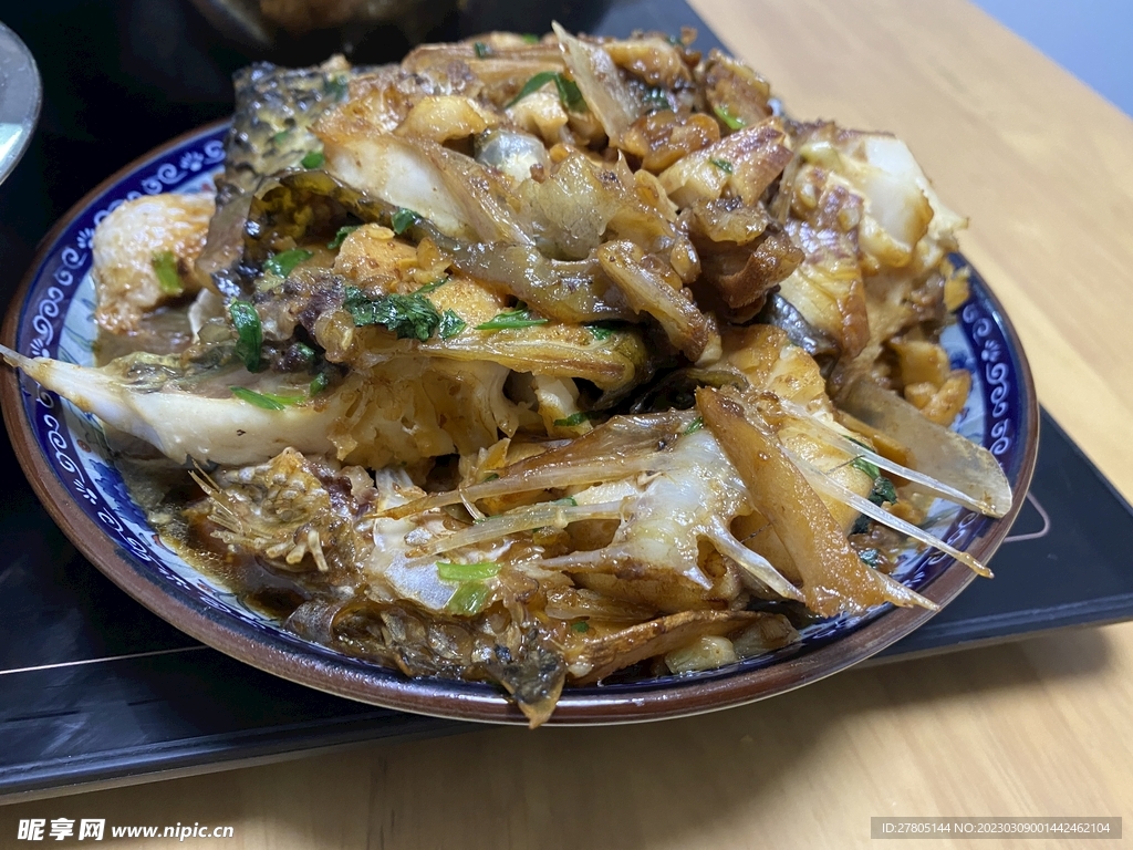 焖罗非鱼