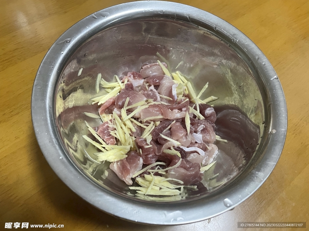 姜丝拌肉片