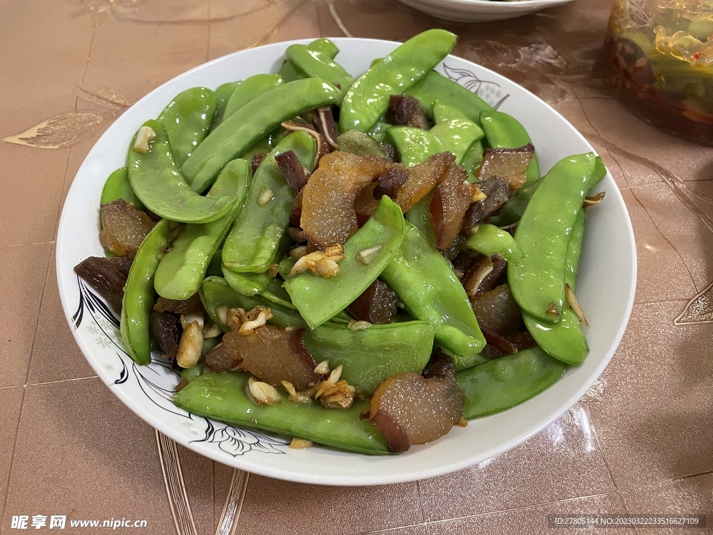 熏肉炒豌豆