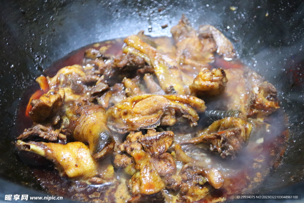 爆炒鸡肉