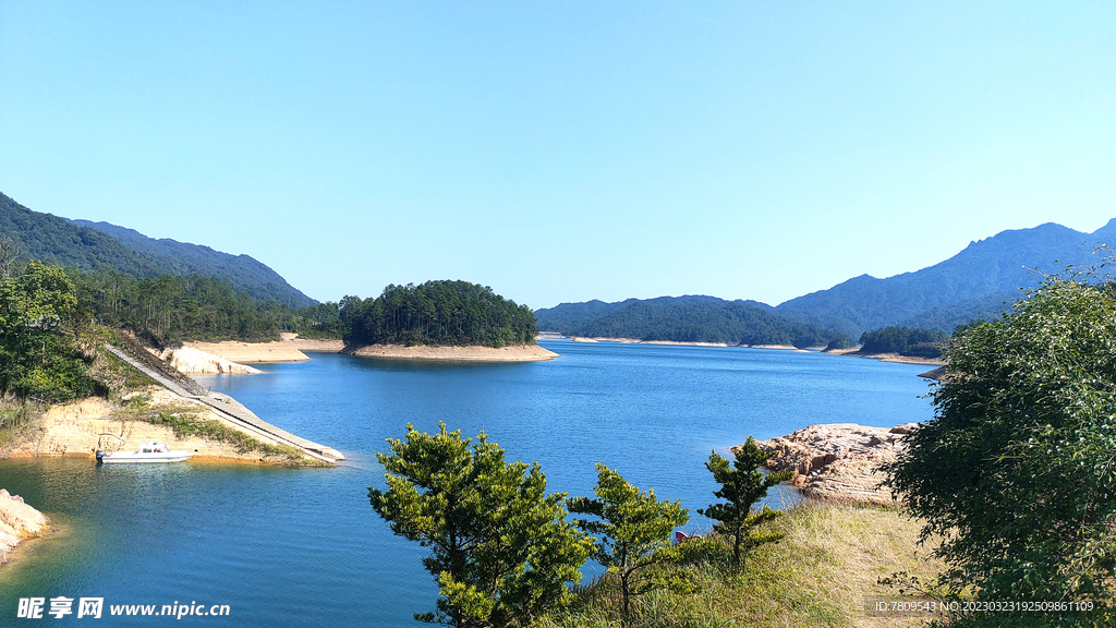 湖水风景