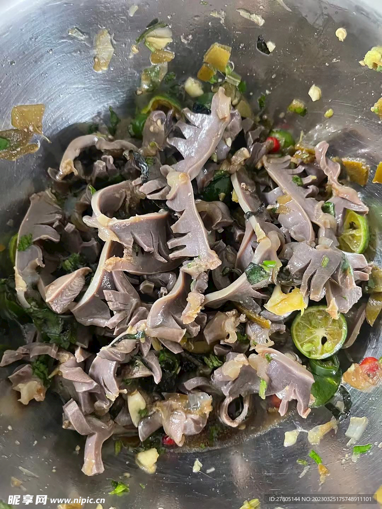 凉拌鹅杂