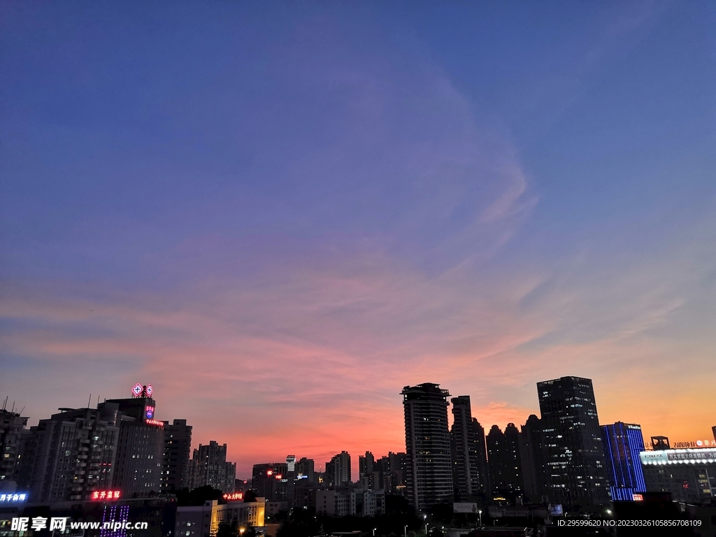 晚霞