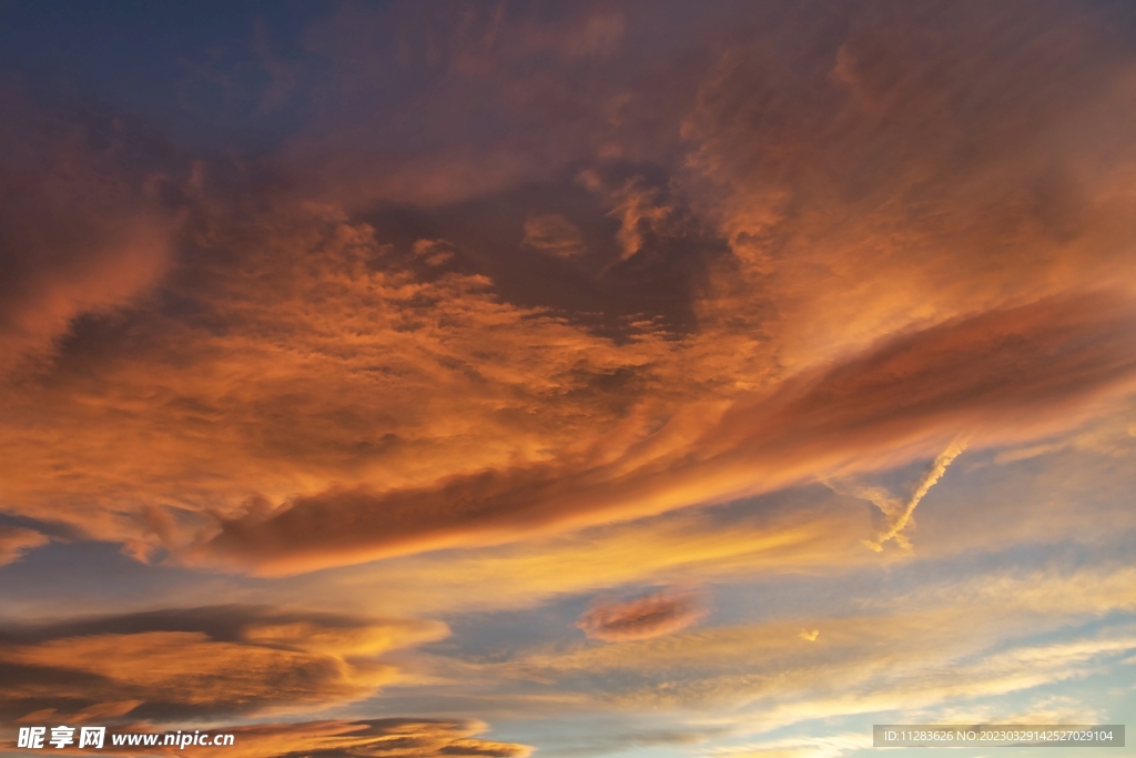 夕阳天空