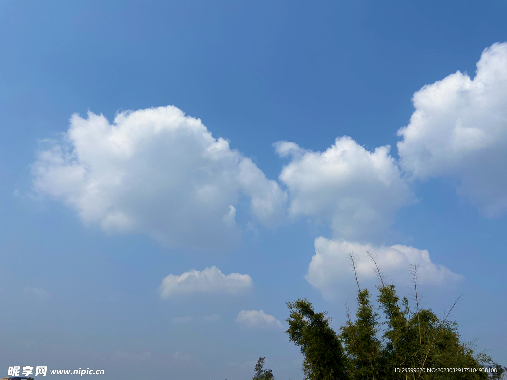 天空