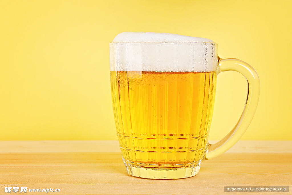 啤酒