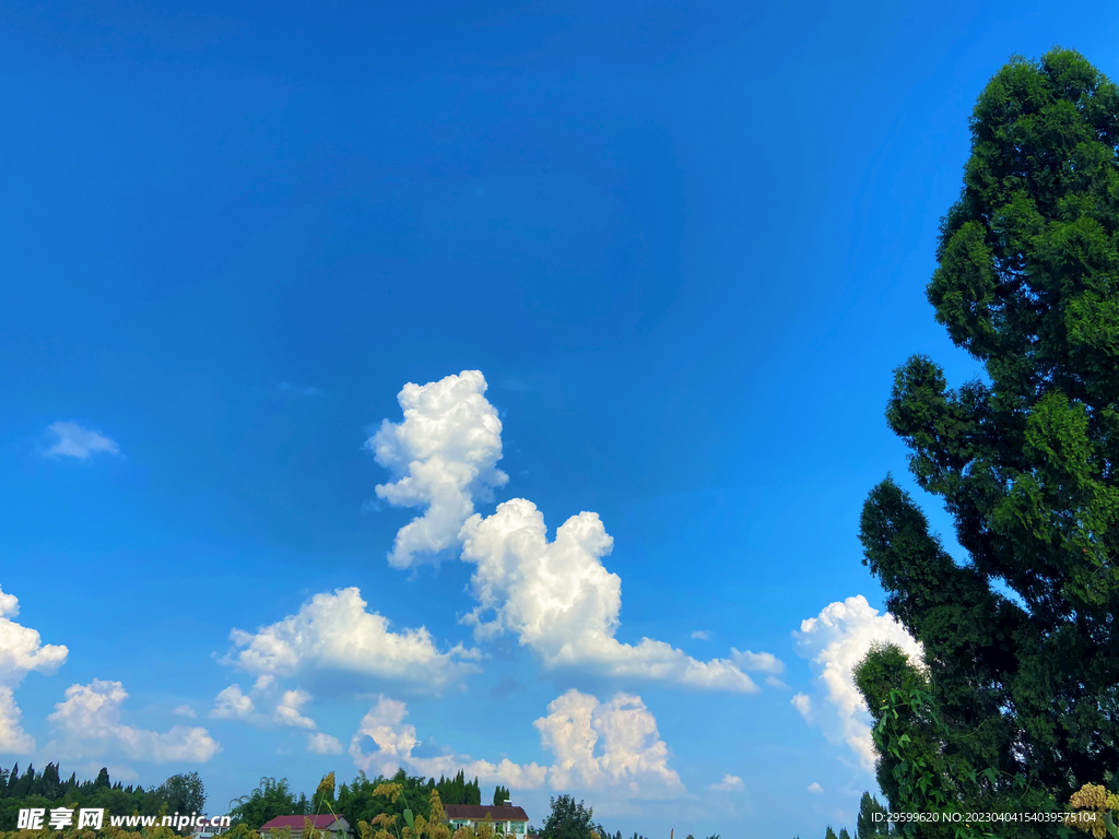 天空