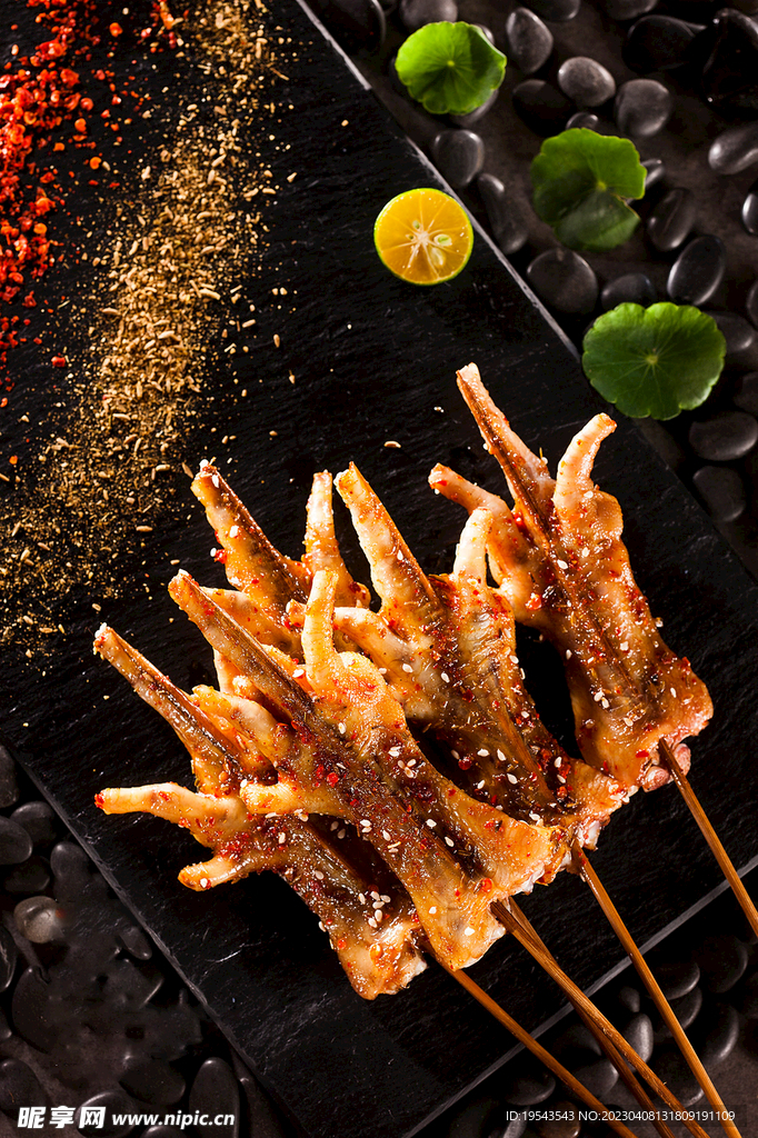 高清烤鸡爪