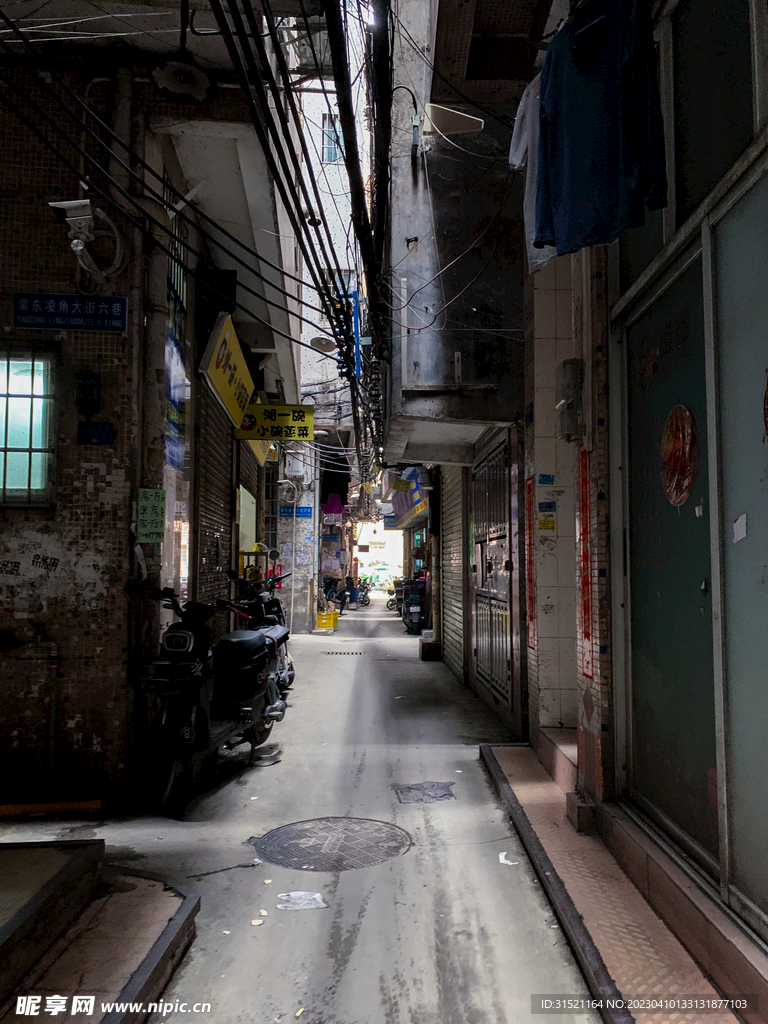 城中村巷子拍摄