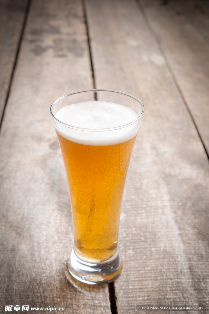 啤酒