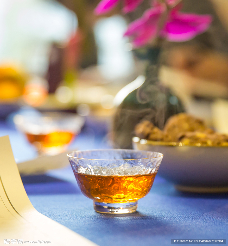 玻璃茶杯