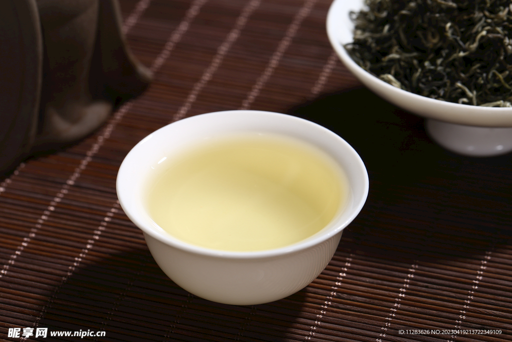 茶杯茶叶